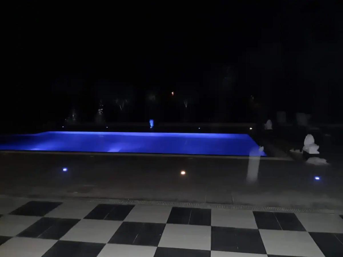 The Pervoli Studio - Pool - Close To Beach Larnaca Exterior photo